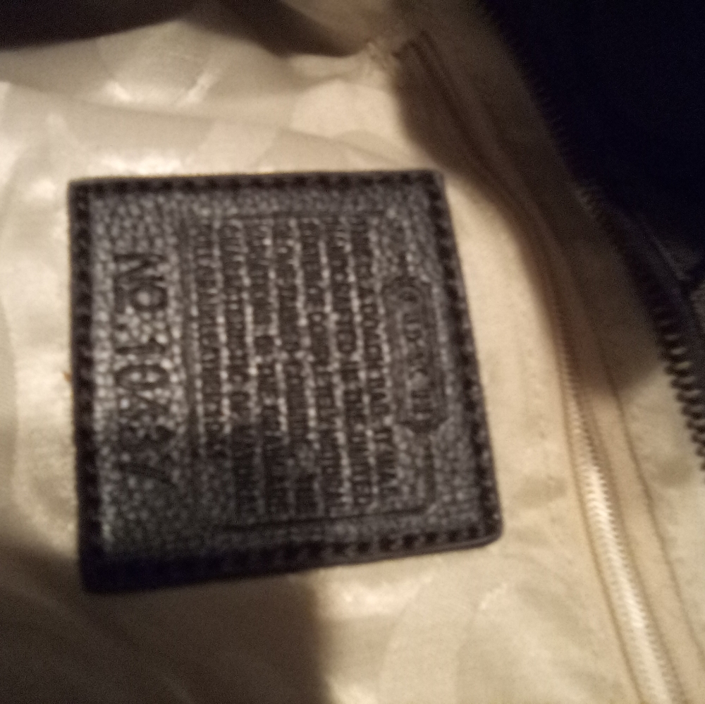 Michael kors purses and coach purses - Picture 4 of 4